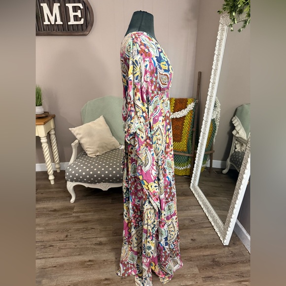 Aakaa • Kimono Style Maxi Dress - Picture 6 of 14
